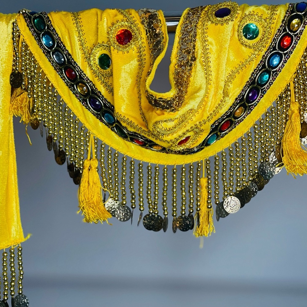 Belly Dance Vibrant Yellow Skirt with Gems and Gold  Shimmery Belt - Picture 2 of 4